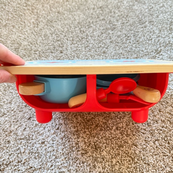 Hape Wooden Cooking Set - Picture 3 of 3